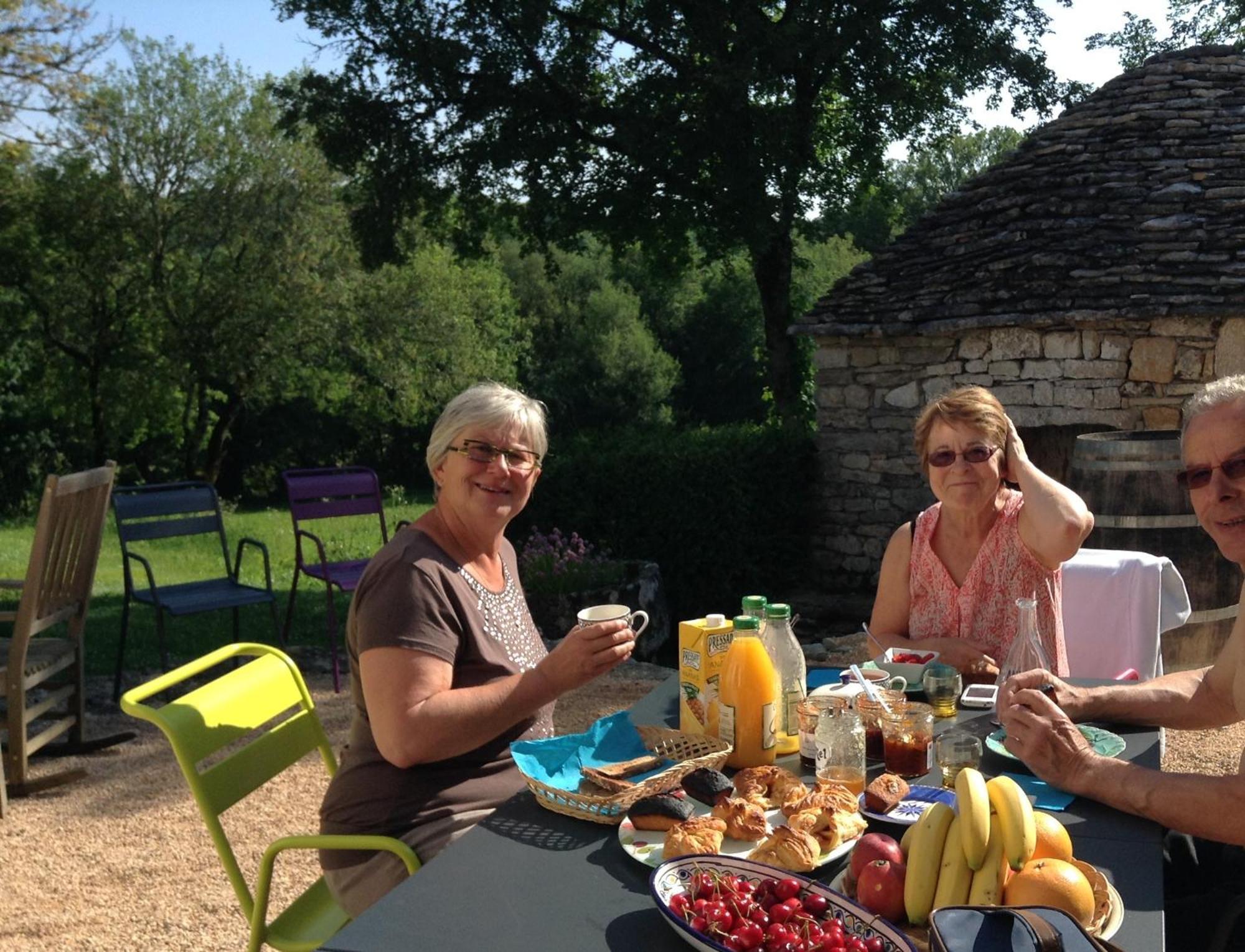 Les Roulottes Du Lot Bed & Breakfast Gramat Luaran gambar
